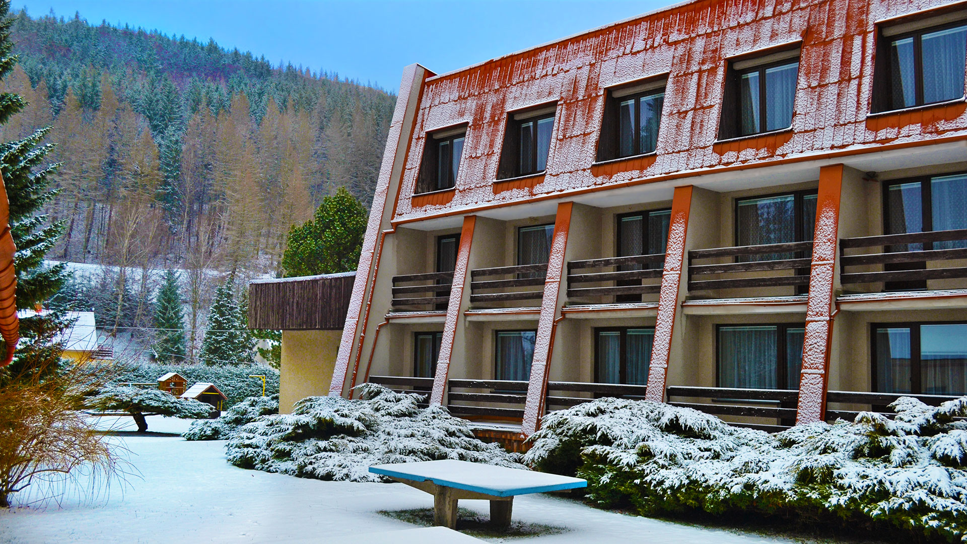 Hotel Slatina v zimě, Jeseníky